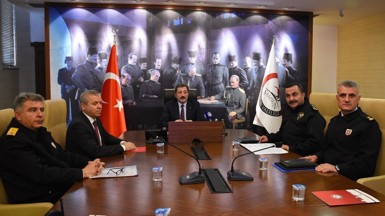 Samsun Yılbaşı İçin Güvenlik Önlemlerini Artırıyor