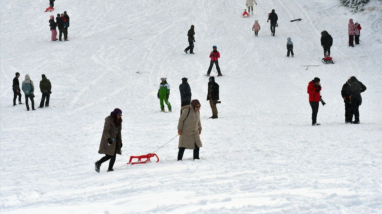 Sarıkamış Kayak Merkezi'nde Yeni Sezon Heyecanı Başlıyor