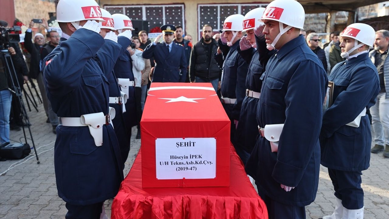 Şehit Astsubay Hüseyin İpek Nevşehir'de Ebediyete Uğurlandı