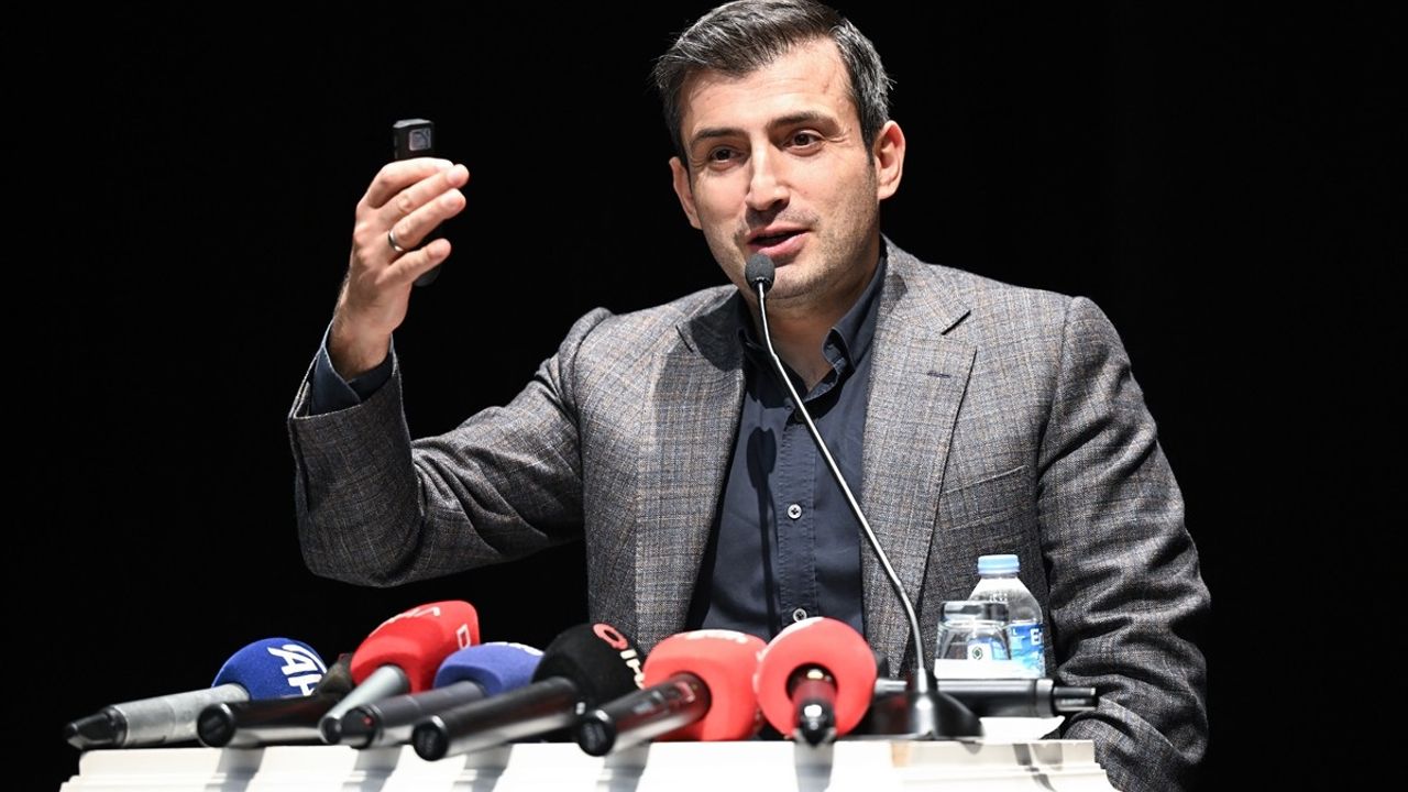 Selçuk Bayraktar'dan Teknoloji ve Eğitim Vurgusu