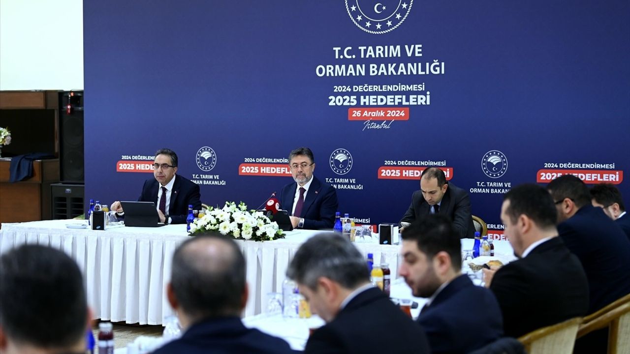 Tarım ve Orman Bakanı Yumaklı'nın 2024 Değerlendirmesi ve 2025 Hedefleri