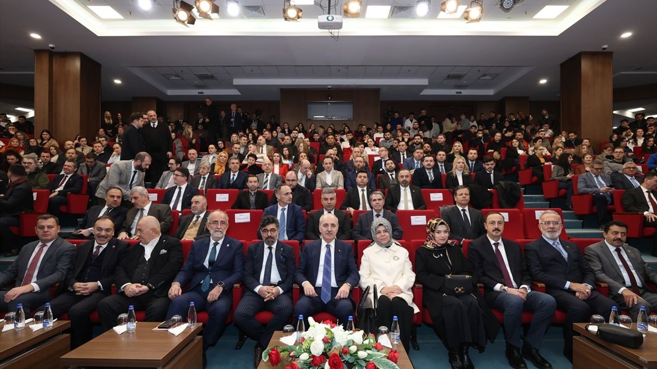 TBMM Başkanı Kurtulmuş: Barış ve Eşitlik Vurgusu