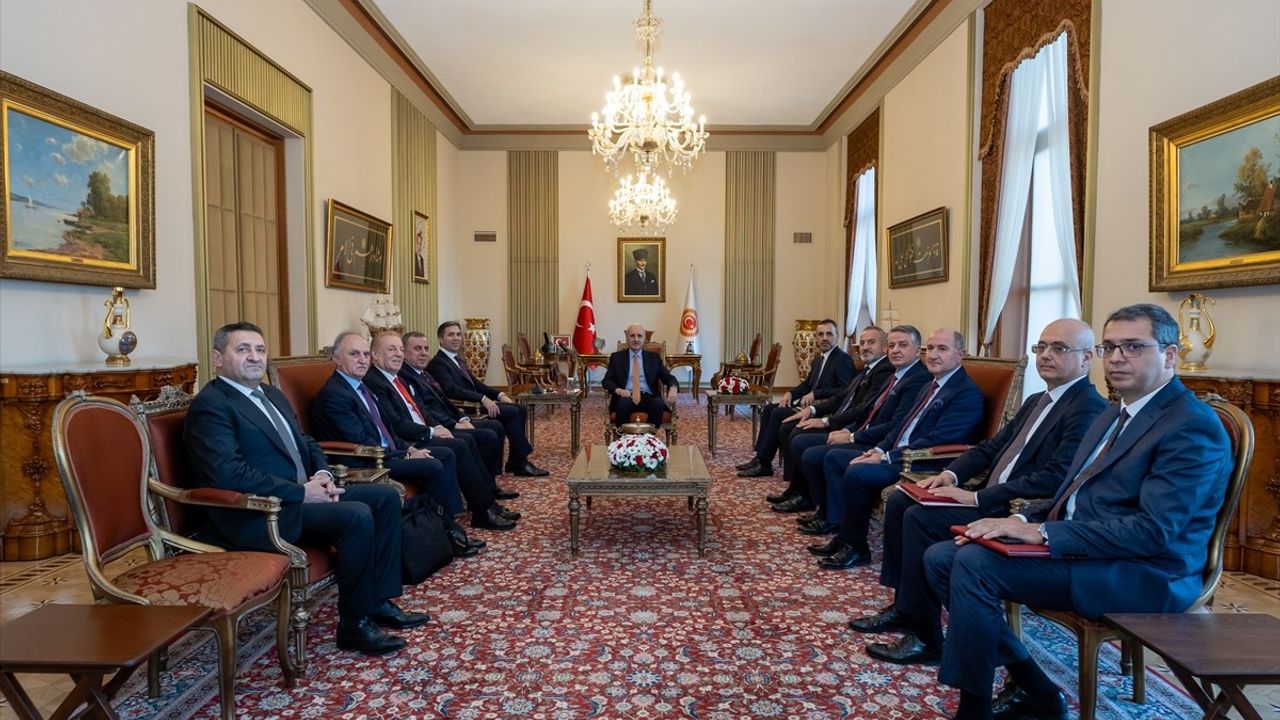 TBMM Başkanı Kurtulmuş, İsveç Süryani Cemaati Heyetini Ağırladı