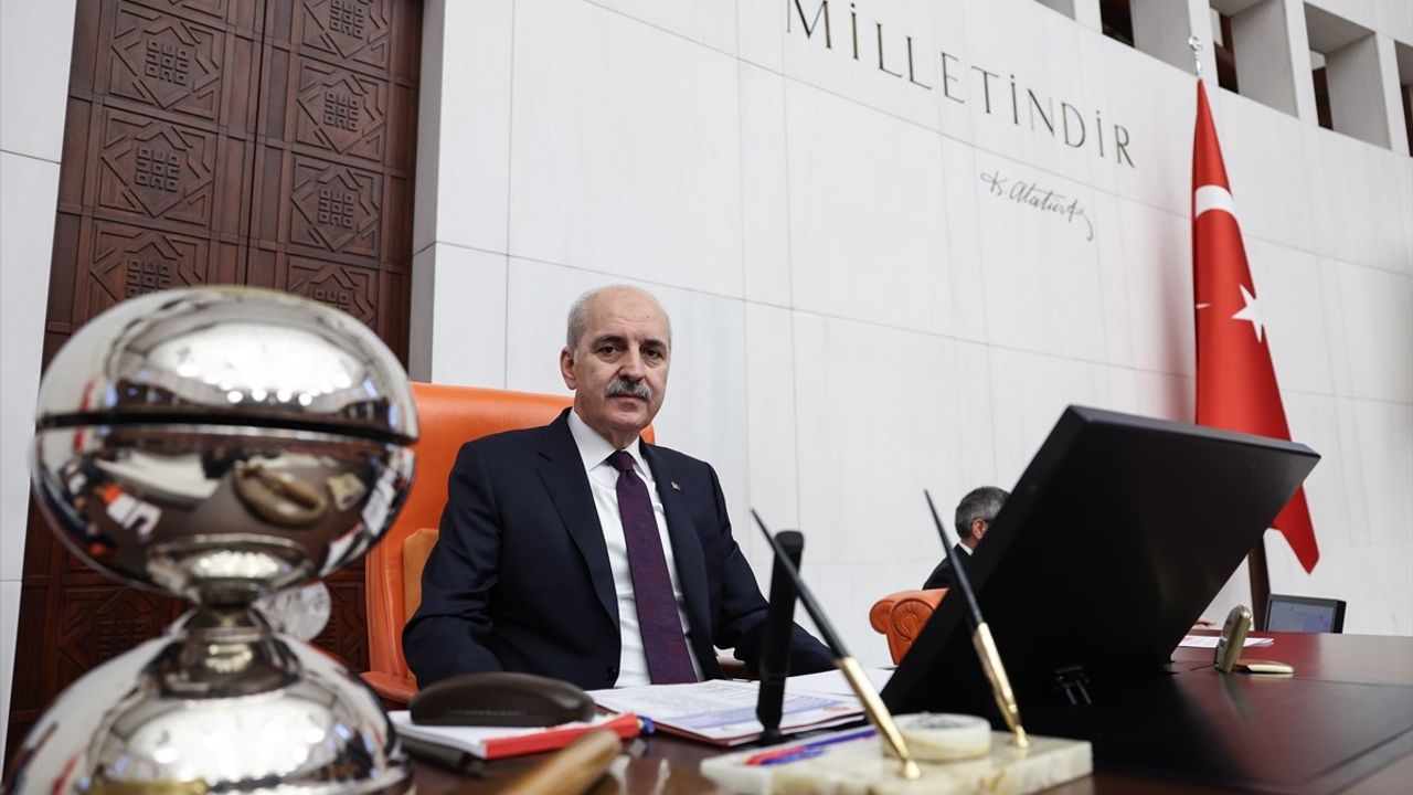 TBMM Başkanı Kurtulmuş'tan 2025 Yılı Bütçesi Mesajı