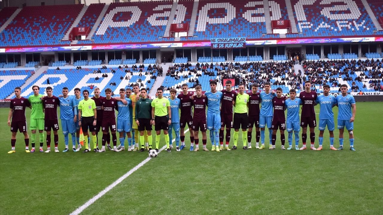 Trabzonspor'dan Zorlu Galibiyet: 6-1