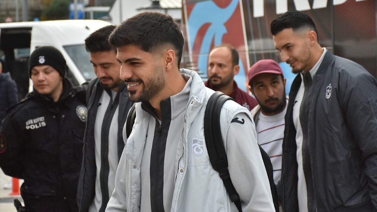 Trabzonspor İstanbul'a Uçtu
