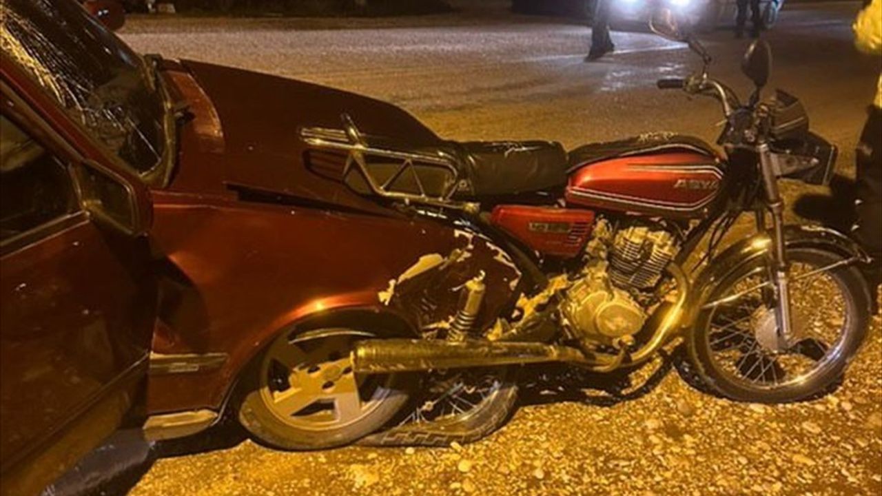 Trajik Kaza: Antalya'da Motosiklet Sürücüsü Hayatını Kaybetti