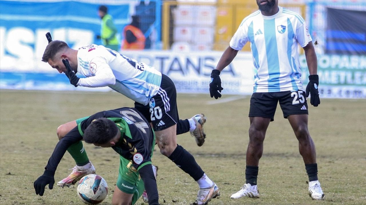 Trendyol 1. Lig'de Beraberlik: Erzurumspor FK ve Sakaryaspor 0-0