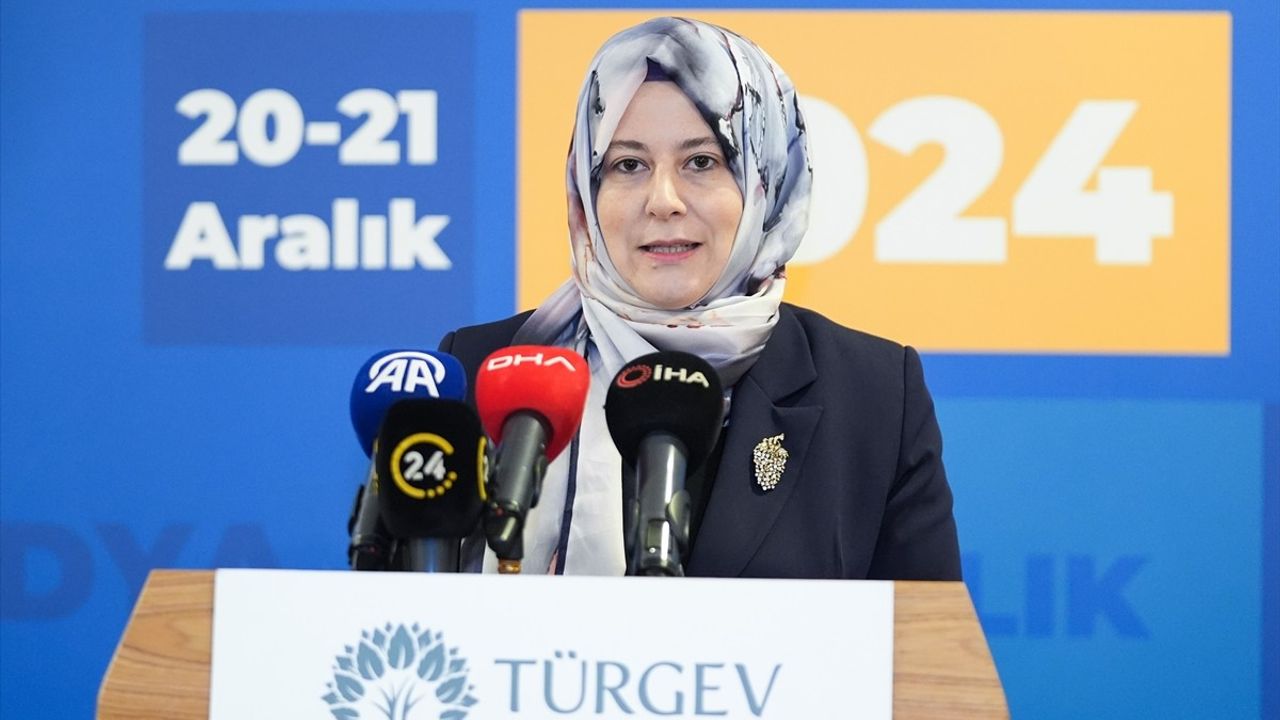 TÜRGEV Platform Çalışmaları 4. Ulusal Öğrenci Kongresi İstanbul'da Başladı
