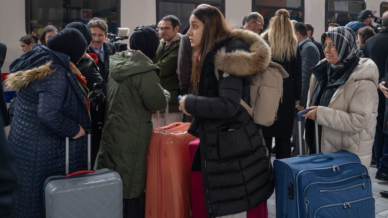 Turistik Doğu Ekspresi Yeni Sezonu Açıldı