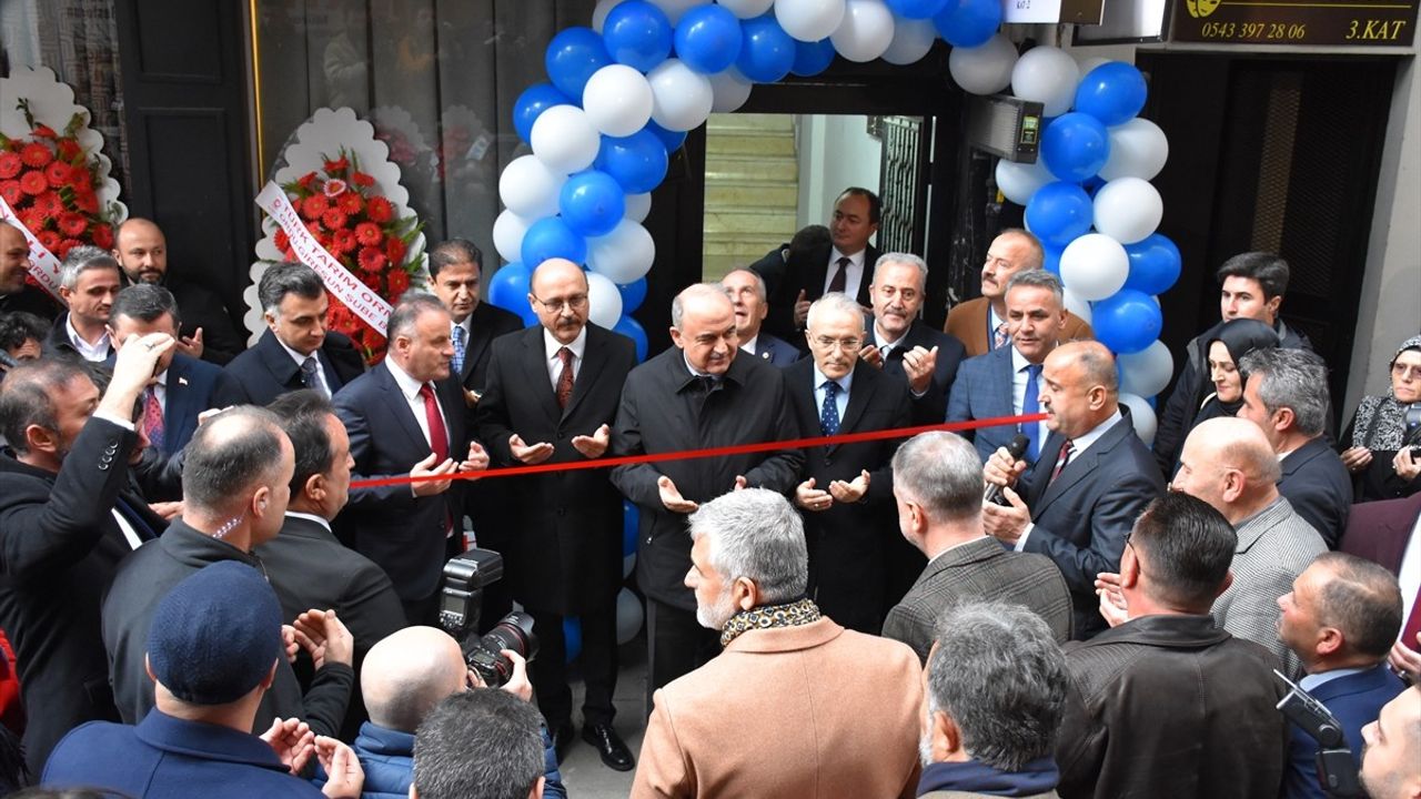 Türk Eğitim-Sen Genel Başkanı Talip Geylan'dan Önemli Açıklamalar