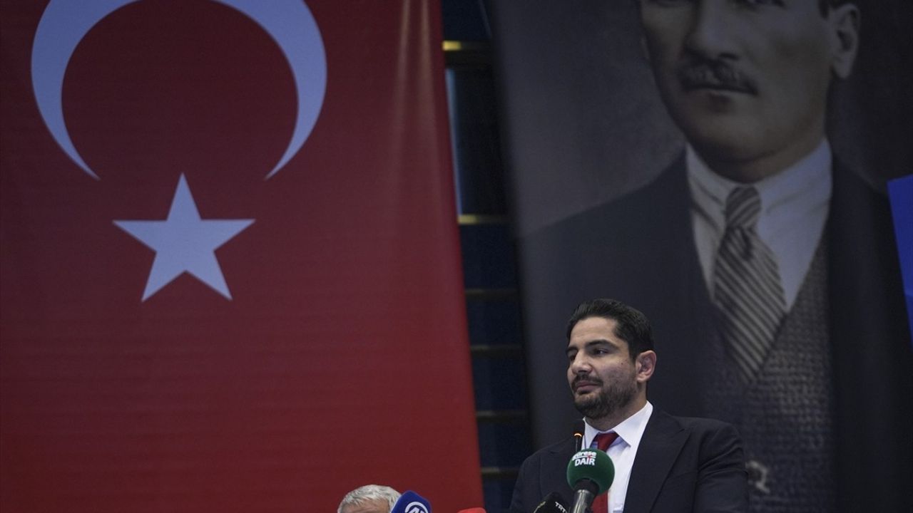 Türkiye Güreş Federasyonu'nda Yeni Dönem: Taha Akgül Başkan