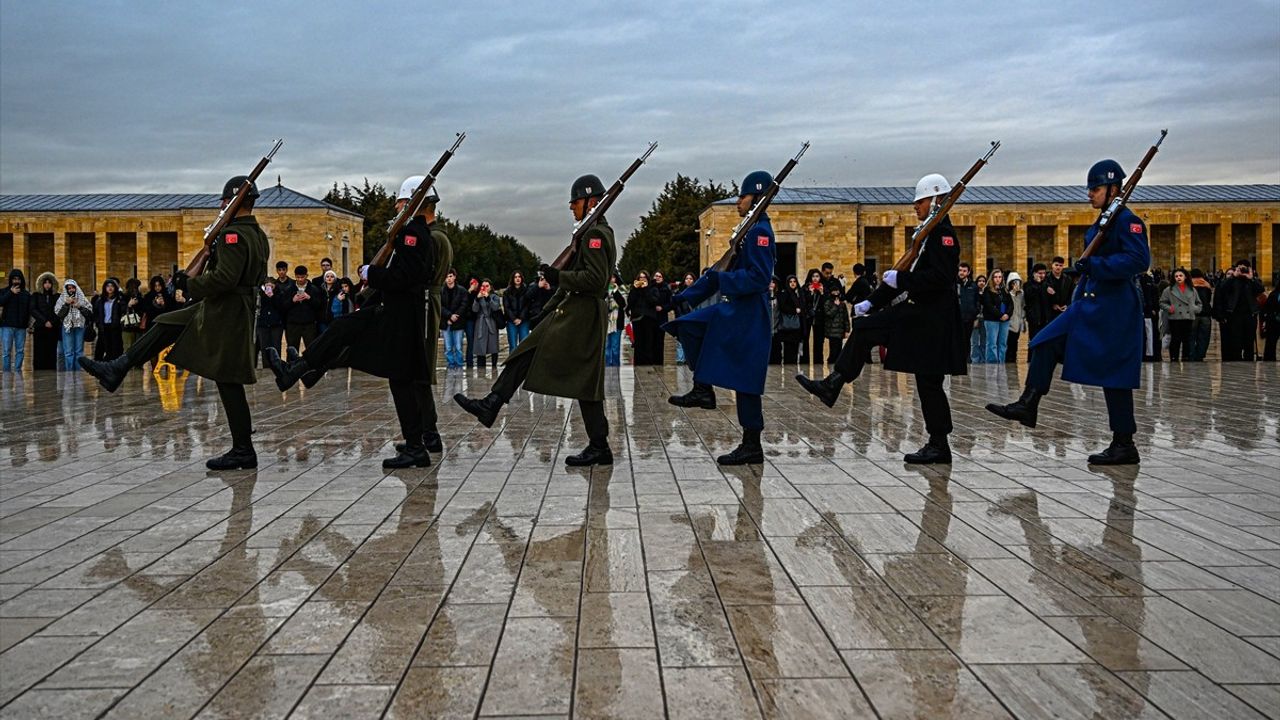 Türkiye Tenis Federasyonu Yönetimi Anıtkabir'i Ziyaret Etti