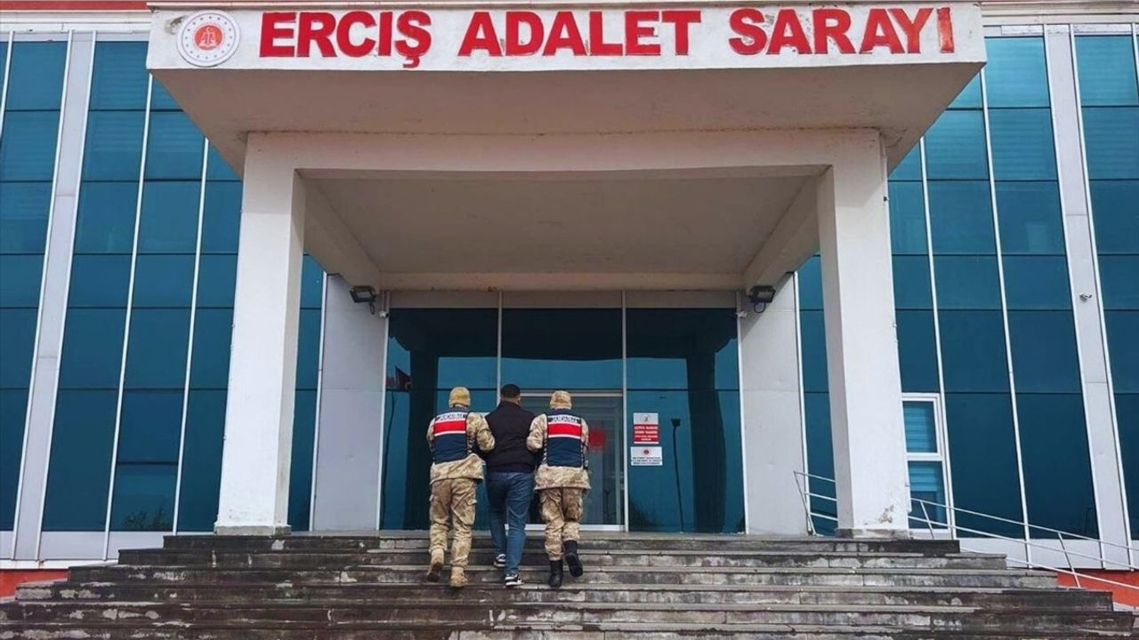 Van'da Düzensiz Göçmen Operasyonu