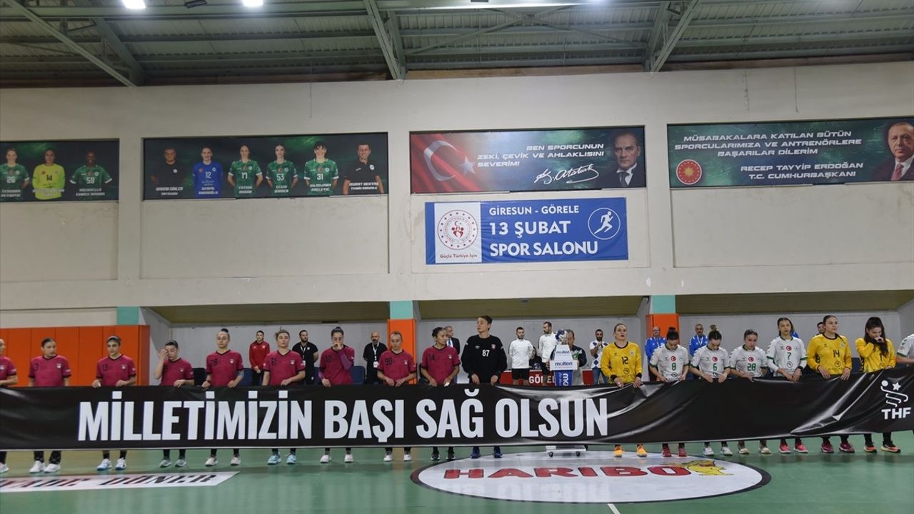 Adasokağı Kadın Hentbol Takımı Görele Belediyespor'u Yendi