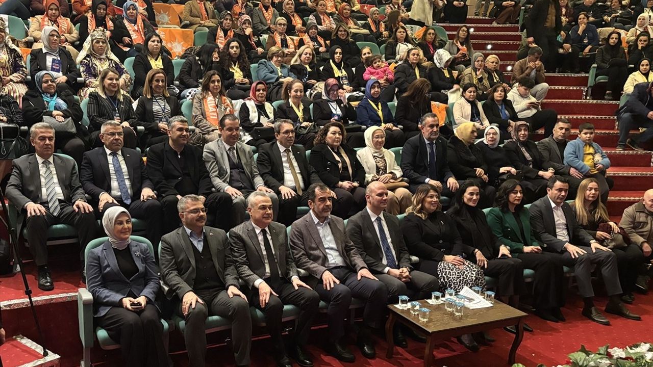 AK Parti Aydın İl Kadın Kolları Kongresi