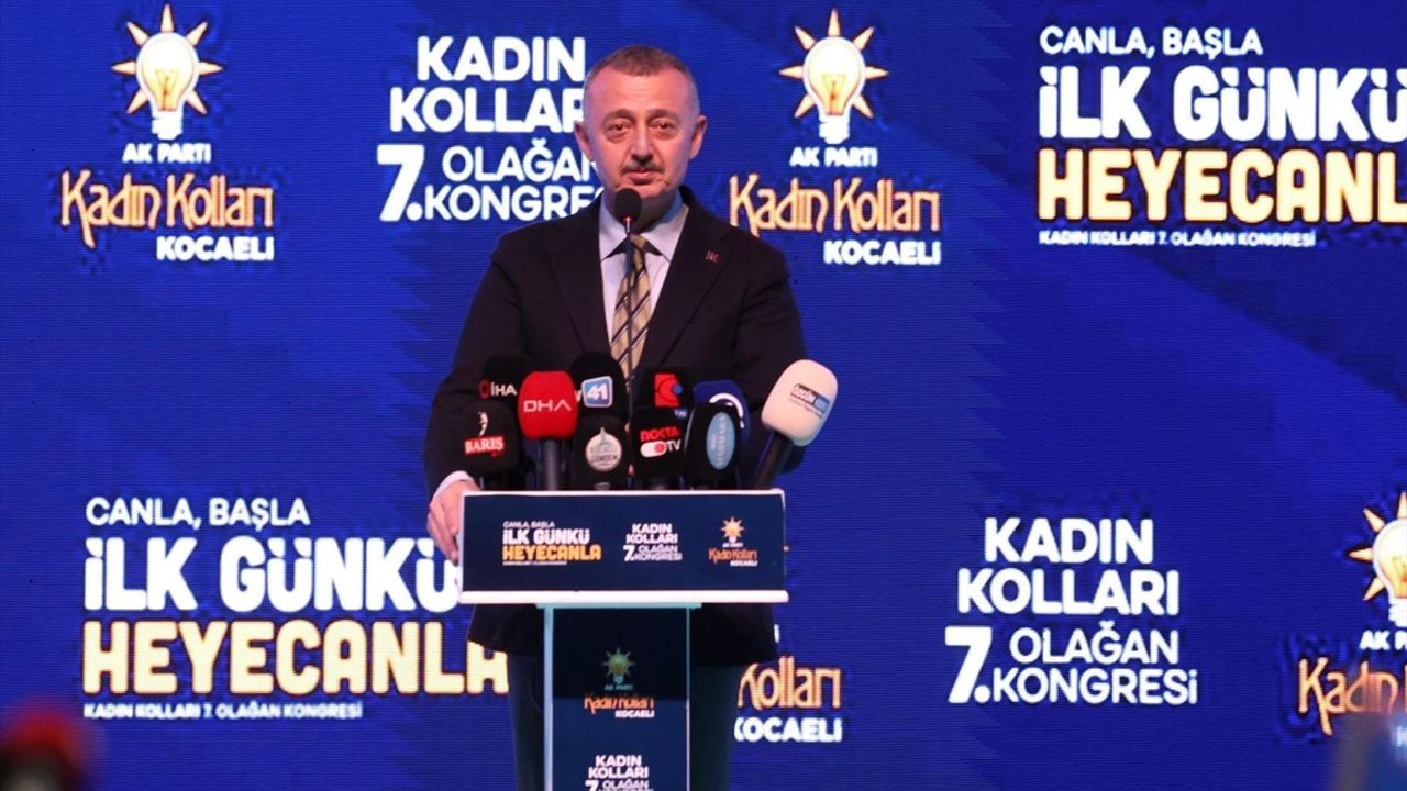 AK Parti Kocaeli Kadın Kolları Kongresi Gerçekleşti