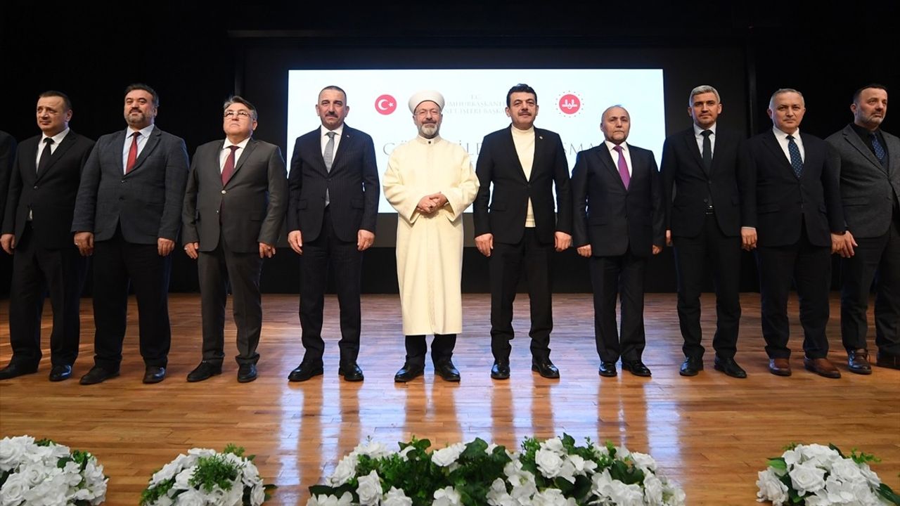 Ali Erbaş'dan Aile Değerlerine Vurgu
