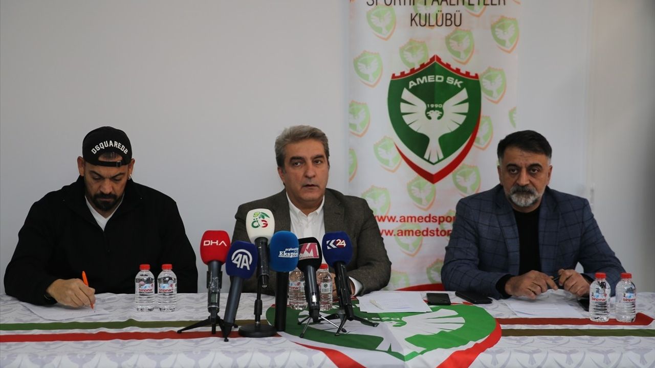 Amed Sportif Faaliyetler Transfer Çalışmalarını Sürdürüyor