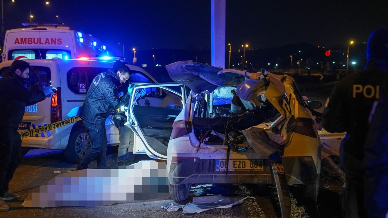 Ankara'da Trafik Kazası: Sürücü Hayatını Kaybetti