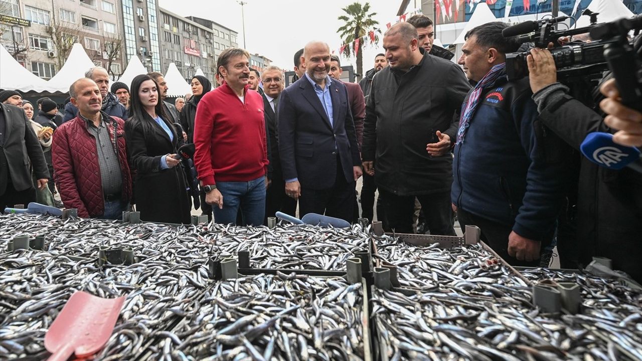 Bahçelievler'de 4. Geleneksel Hamsi Festivali Coşkuyla Kutlandı