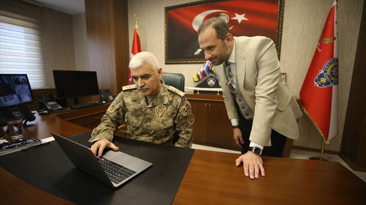 Balıkesir'den Yılın Kareleri Oylamasına Katılım