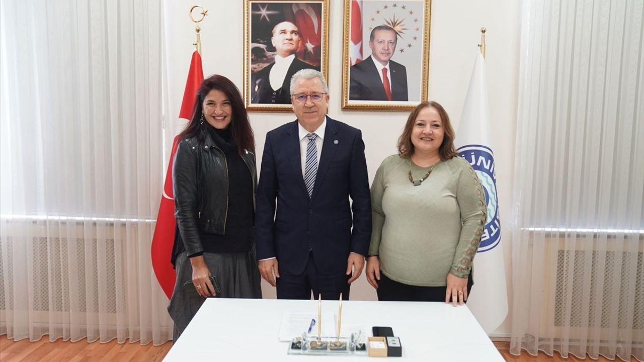 Batı Anadolu'da Neolitik Dönem Topluluklarının Çevreyle İlişkisi Araştırılıyor
