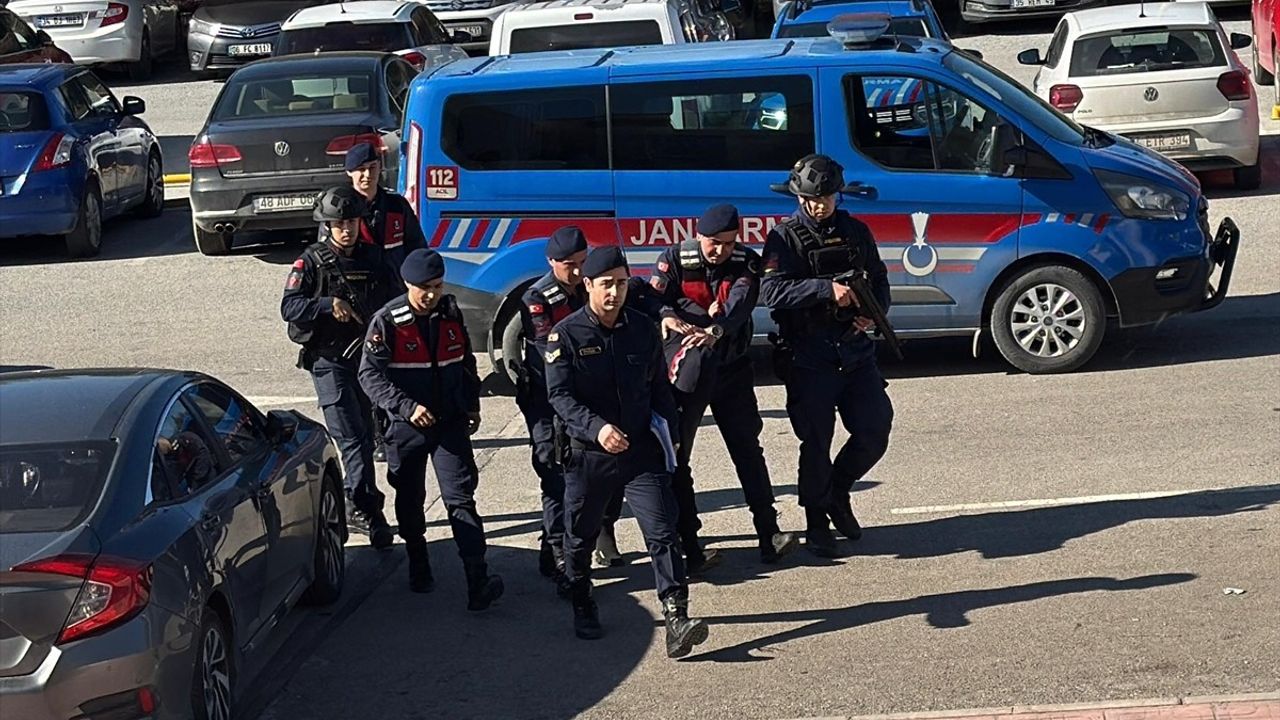 Bodrum'da Kırmızı Bültenle Aranan Şüpheli Yakalandı