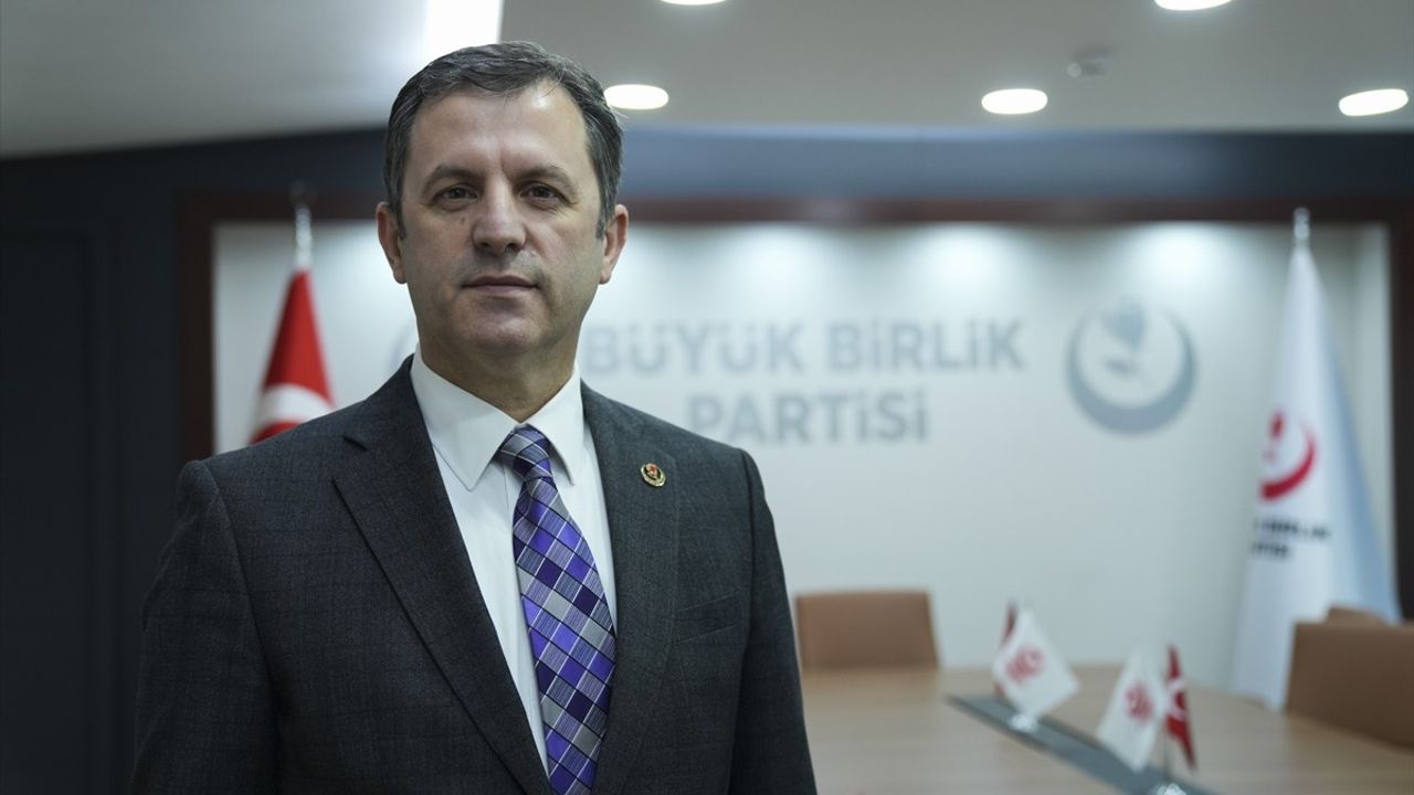 Büyük Birlik Partisi 32 Yaşında