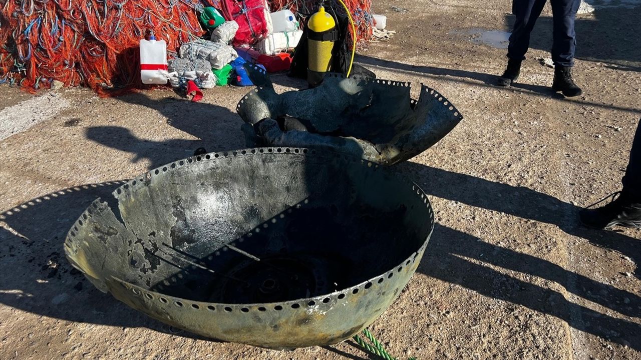 Çanakkale'de 110 Yıllık Deniz Mayını İmha Edildi