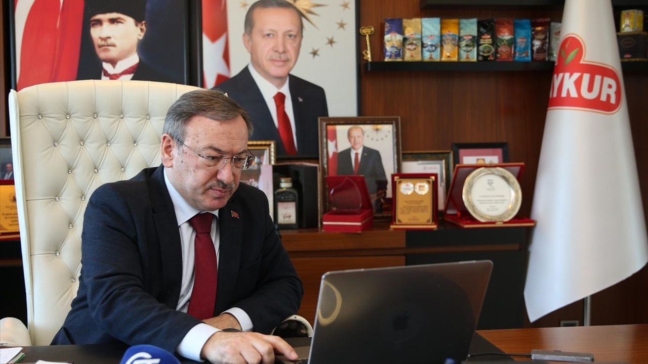 ÇAYKUR'un Genel Müdürü Alim, Anadolu Ajansı'nın Yılın Kareleri Oylamasına Katıldı