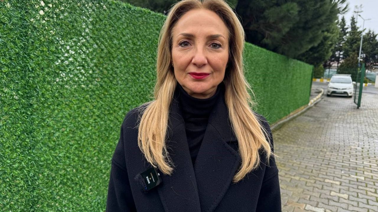 CHP'li Aylin Nazlıaka, Cezaevi Ziyareti Sırasında Açıklamalarda Bulundu