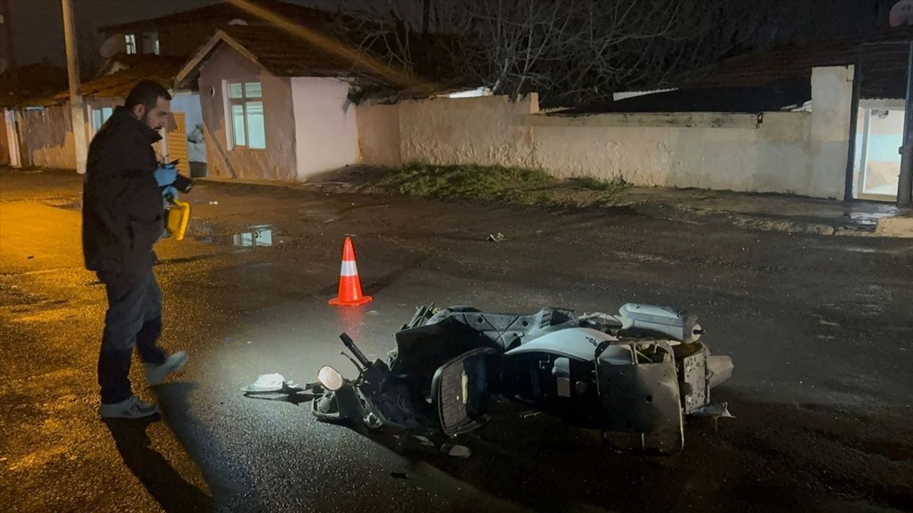 Çorlu'da Çalıntı Motosikletle Kaza: Sürücü Ağır Yaralandı