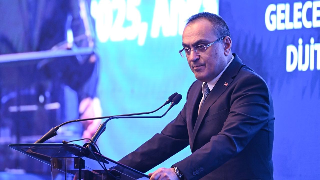 Dijital Gençlik Merkezleri Açıldı