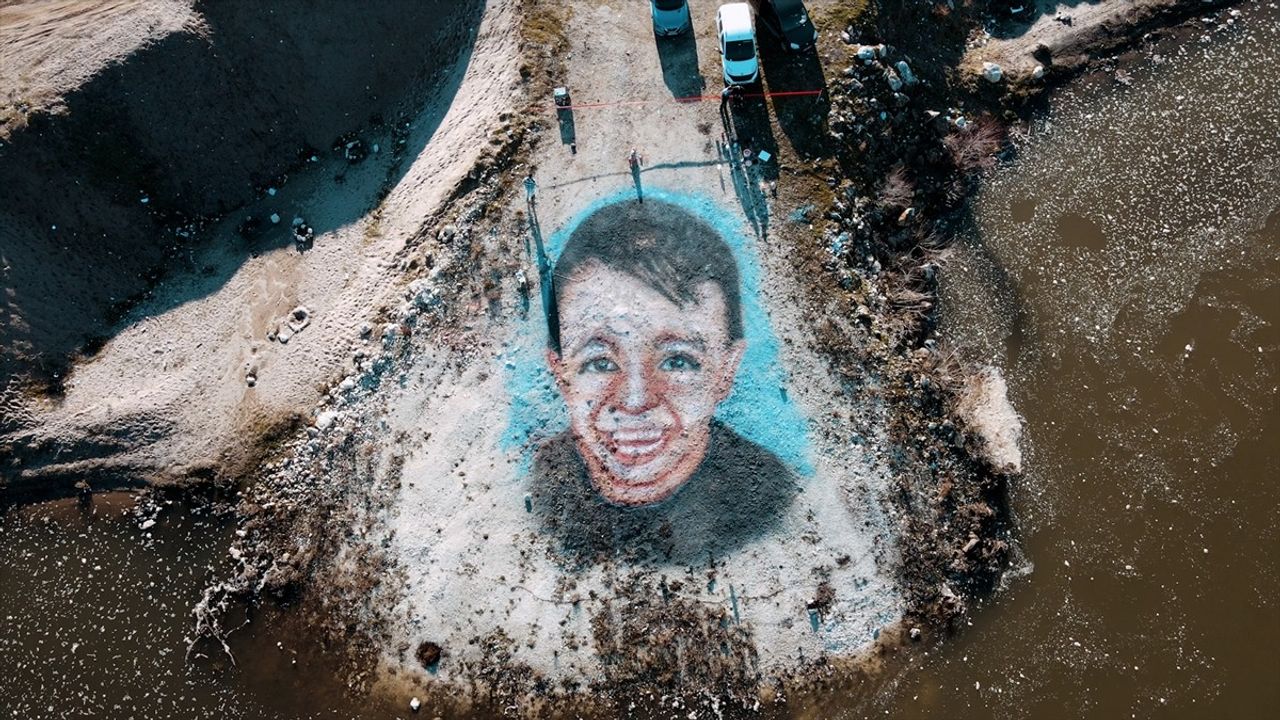 Edirne'de Kas Hastası Çocuk İçin Destek Kampanyası