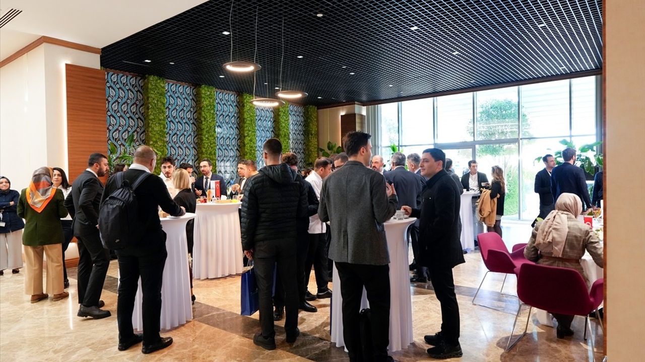 Emlak Konut GYO 2024 Satış Sonuçlarını ve 2025 Hedeflerini Duyurdu