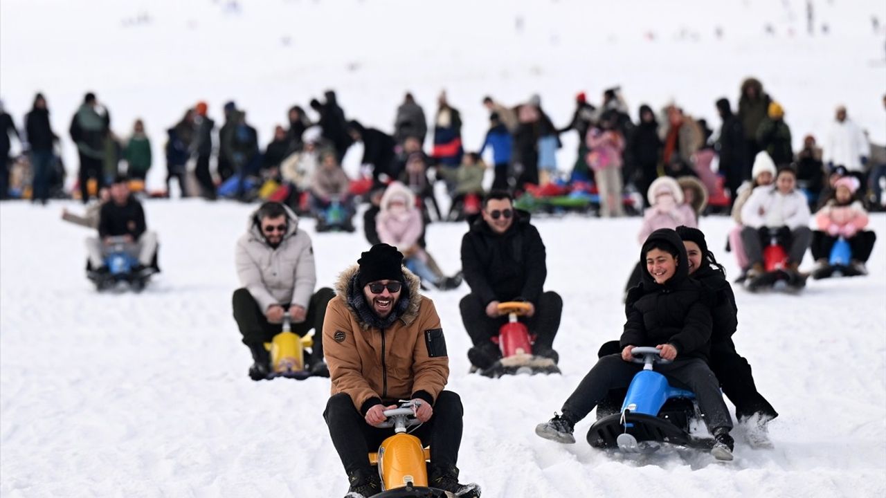 Erciyes'te Yarıyıl Tatili Yoğunluğu