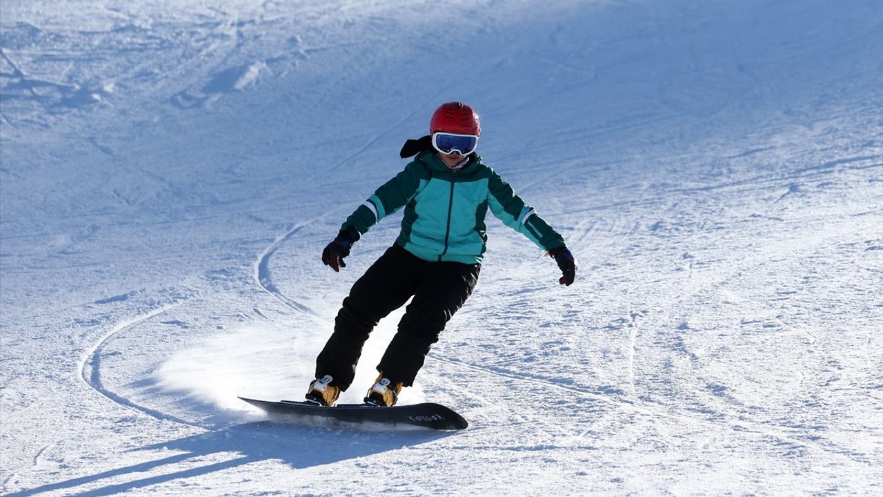 Erzurum'da FIS Children Cup Heyecanı