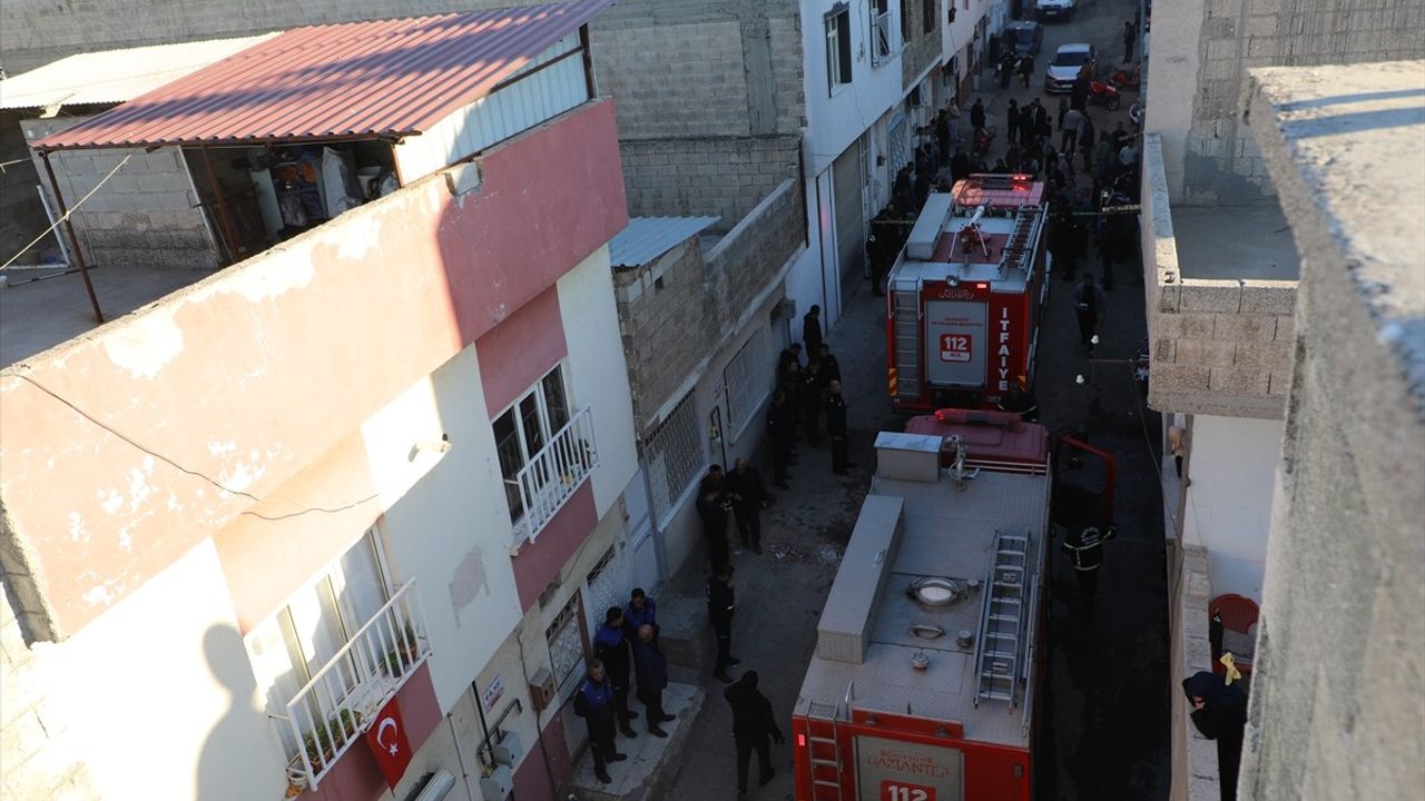 Gaziantep'te Yangın Faciası: İki Kardeş Hayatını Kaybetti