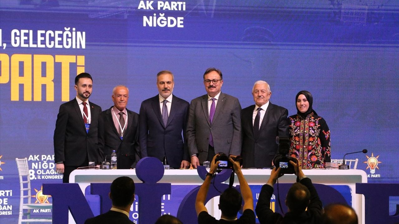 Hakan Fidan Niğde'de AK Parti Kongresinde Konuştu