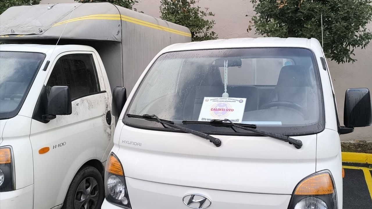 İstanbul'da Kamyonet Hırsızlığı Operasyonu: 7 Zanlı Adliyeye Sevk Edildi