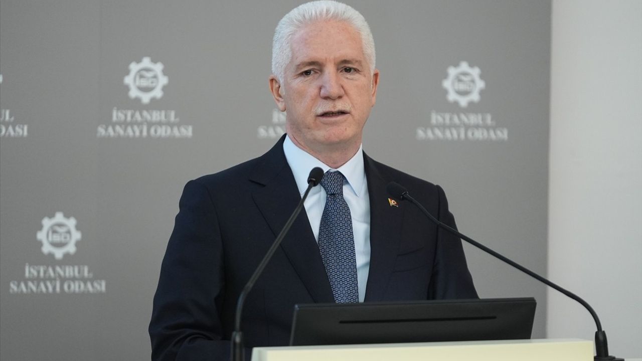 İstanbul Valisi Gül'den Burs ve Eğitim Destekleri