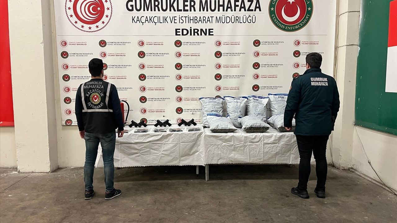 Kapıkule Sınır Kapısı'nda Uyuşturucu ve Silah Operasyonu