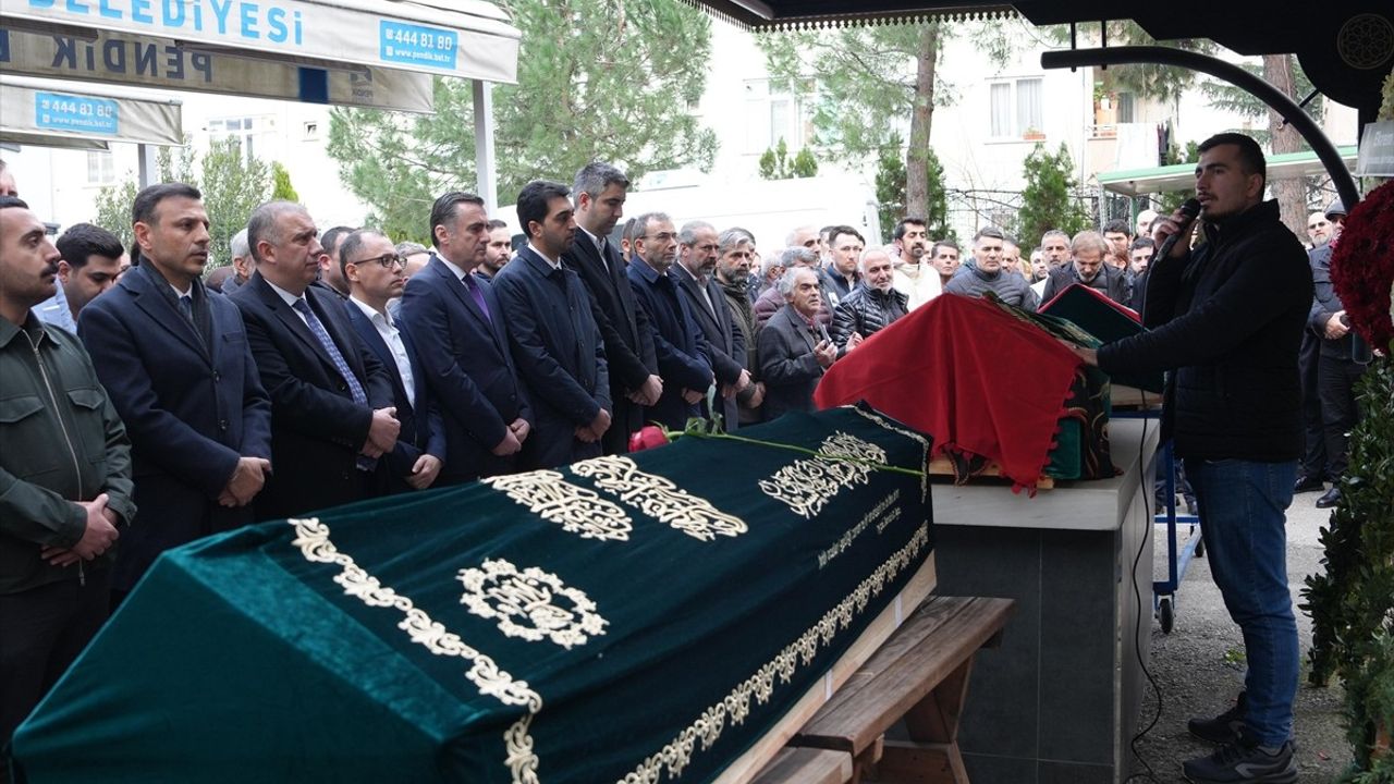 Kartalkaya Otel Yangınında Hayatını Kaybedenler Pendik'te Uğurlandı