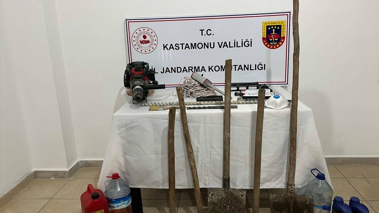 Kastamonu'da Kaçak Kazı Operasyonu: 5 Gözaltı