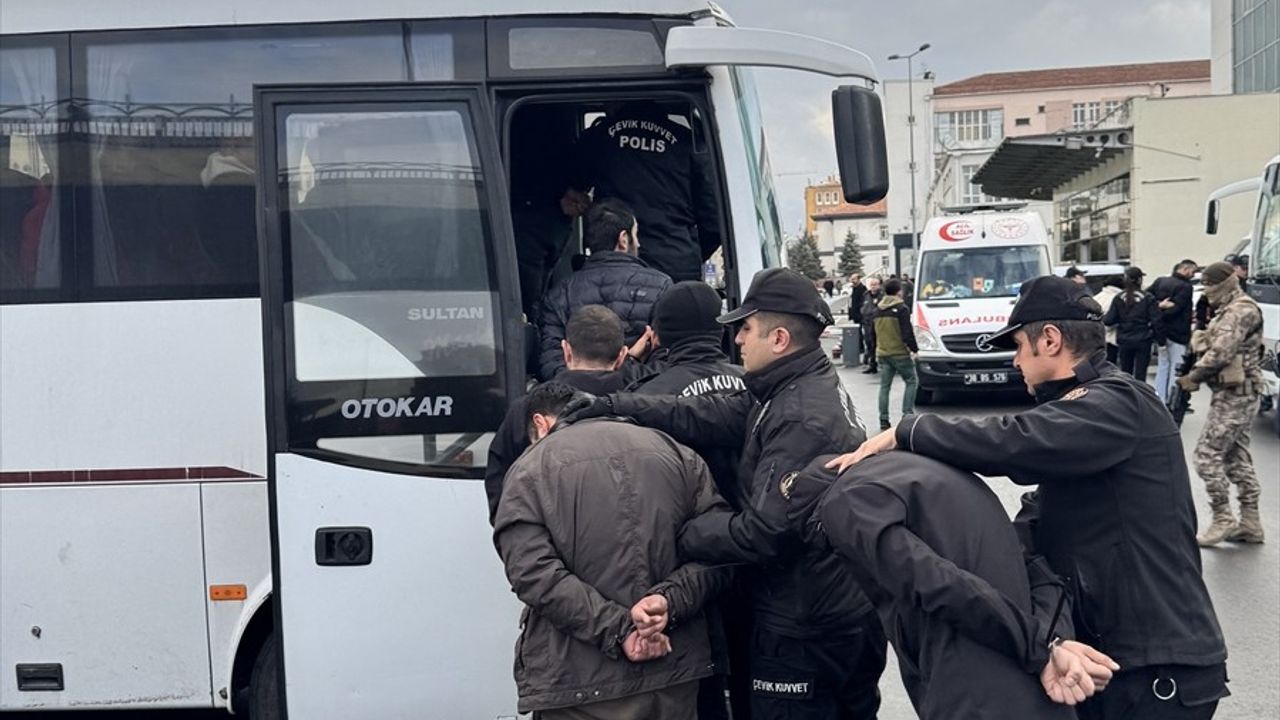 Kayseri'de Hücre-6 Operasyonu: 13 Zanlı Tutuklandı