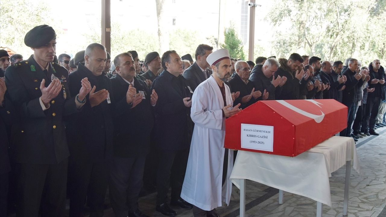 Kıbrıs Gazisi Hasan Gürmenekşe Son Yolculuğuna Uğurlandı