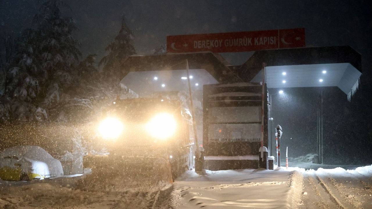 Kırklareli Yüksek Kesimlerinde Kar Yağışı Etkili Oluyor