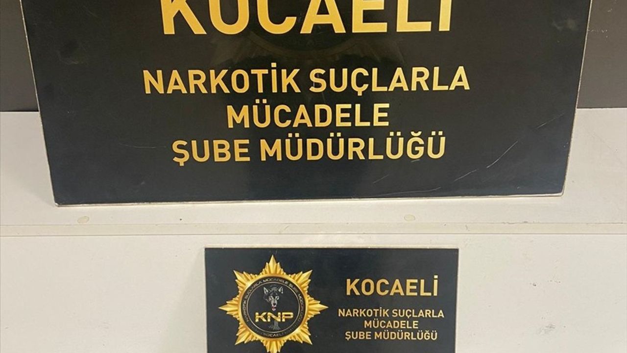 Kocaeli'de Uyuşturucu Operasyonu: 5 Kişi Tutuklandı