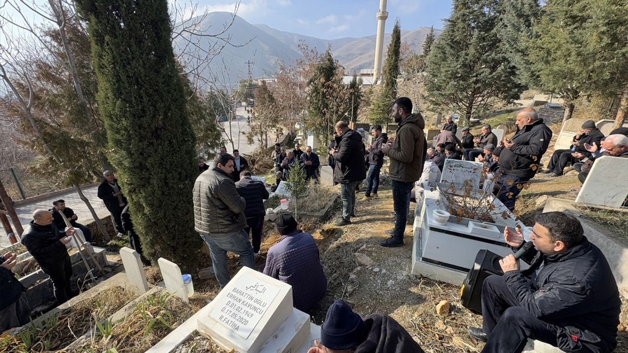 Malatya'da Kaybolan Hüseyin Bağatur'un Cenazesi Elazığ'da Defnedildi
